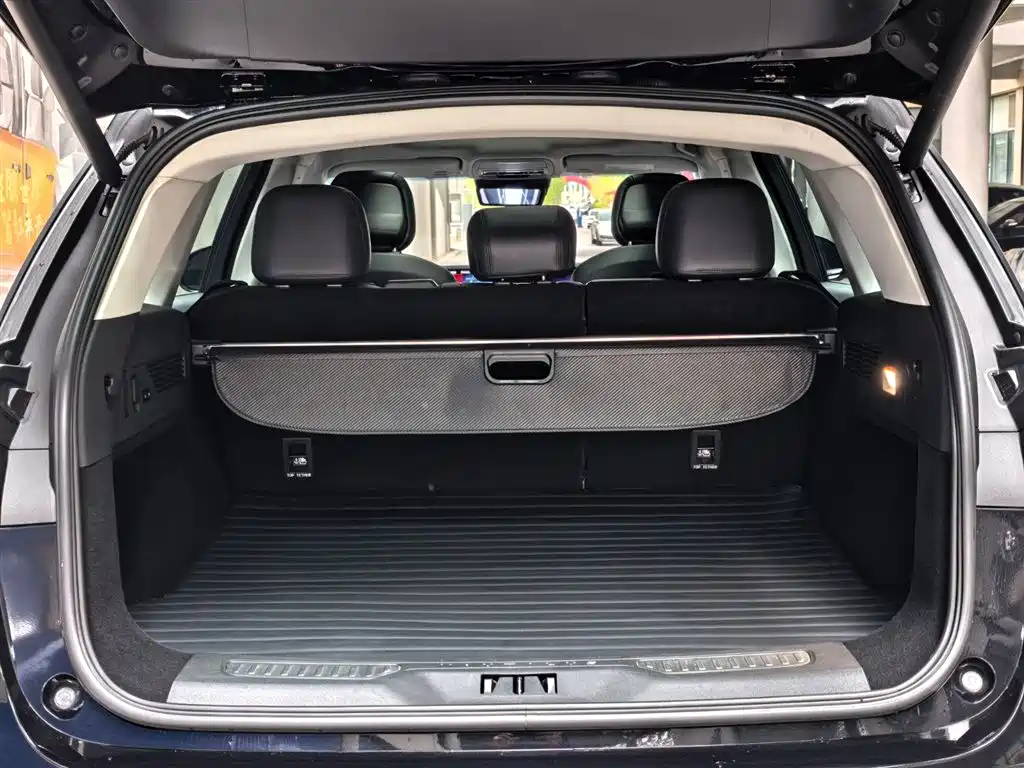 Lincoln Nautilus 2023 2.0T Premium