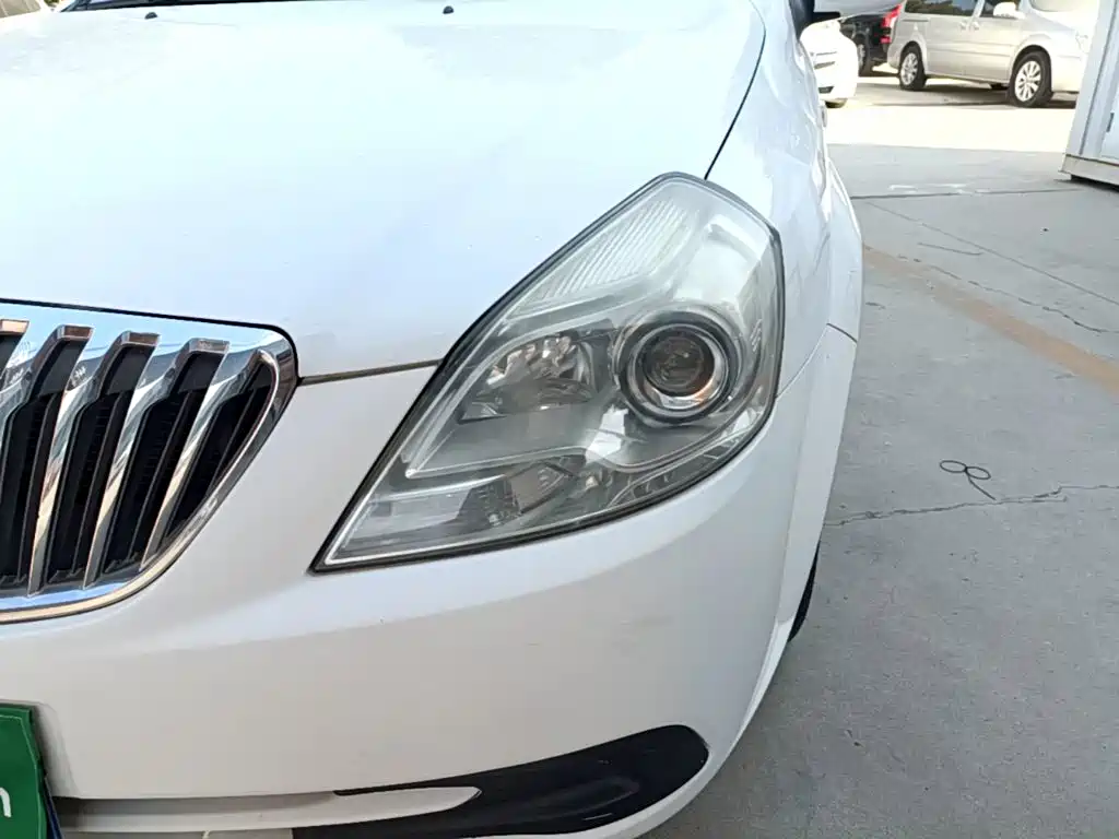 Buick Excelle — миниатюра 24