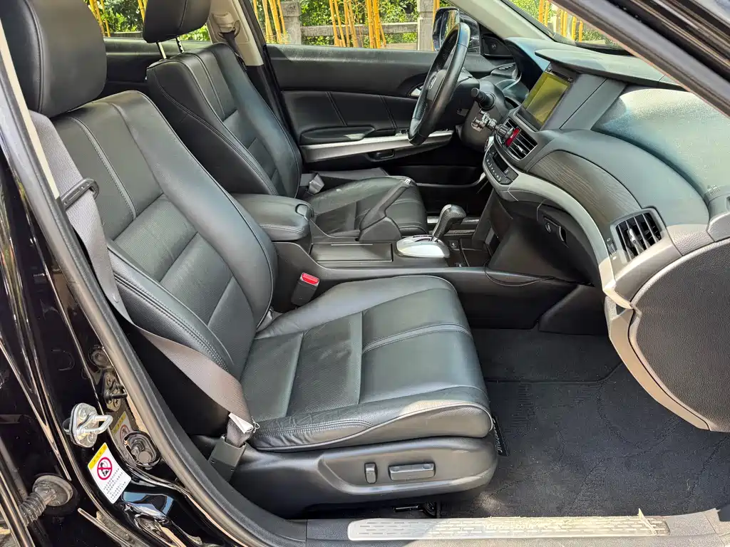 Honda Crosstour — миниатюра 14
