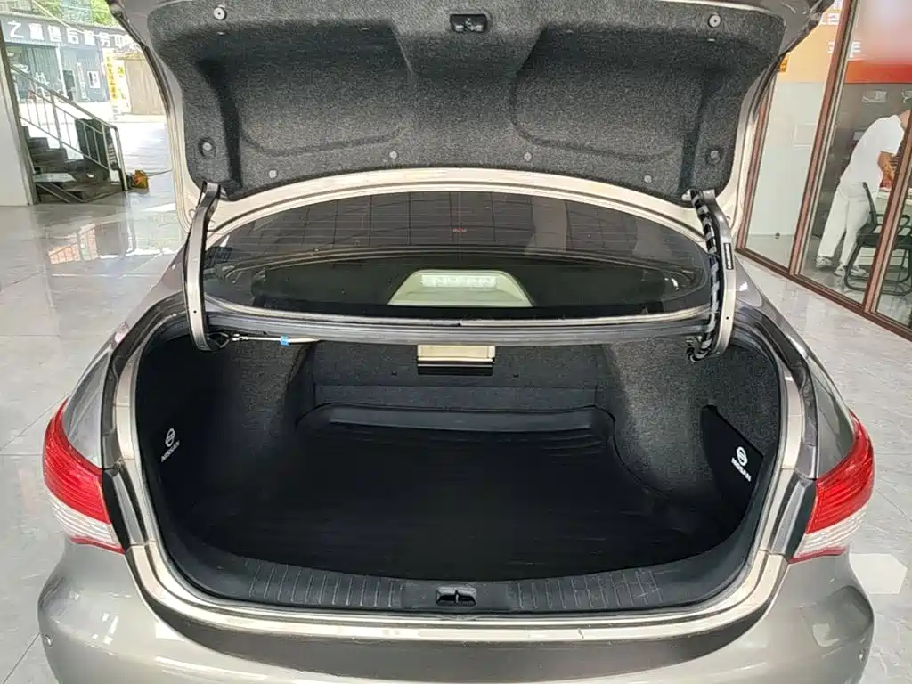 Nissan Sylphy — миниатюра 19