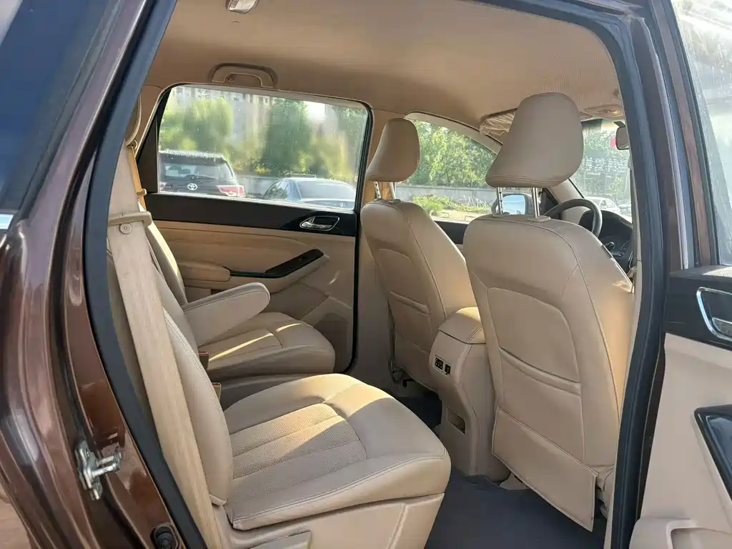 Baojun 730 — миниатюра 9
