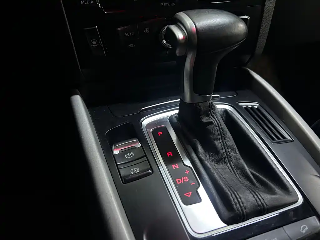 Audi Q5 — миниатюра 5