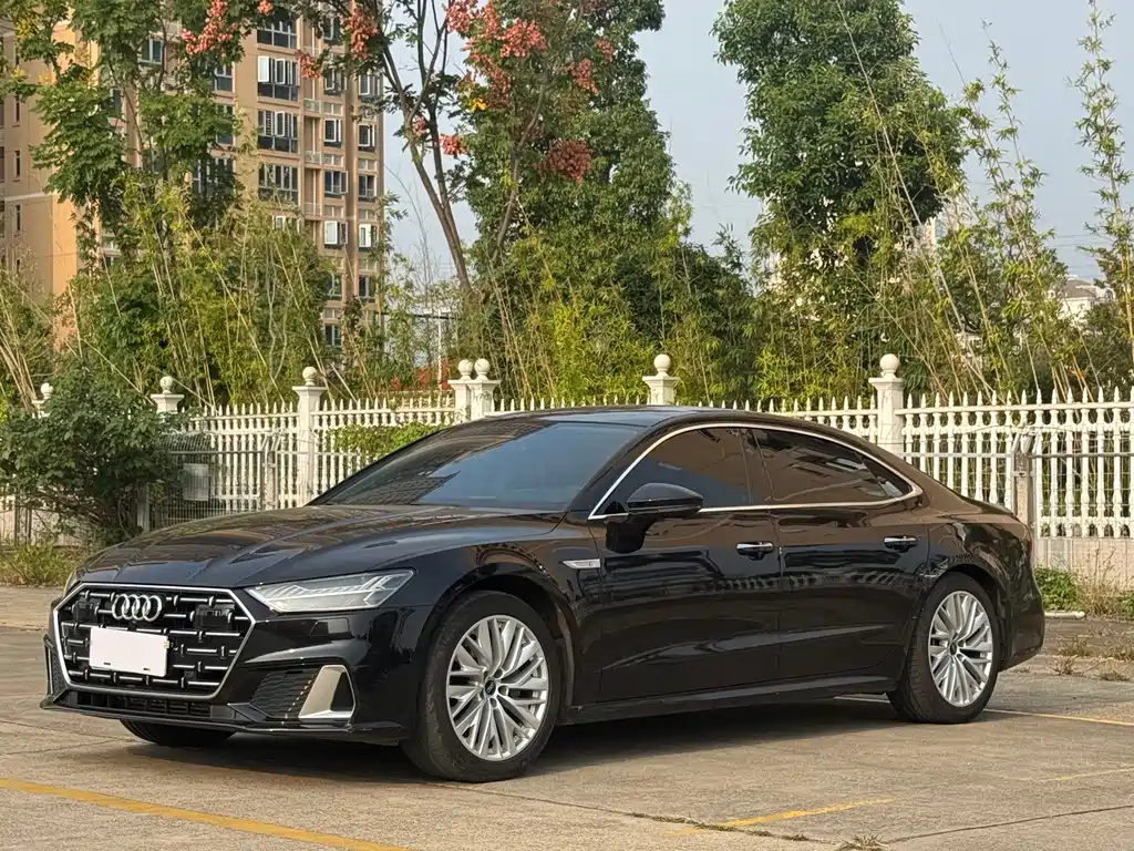 Audi A7L