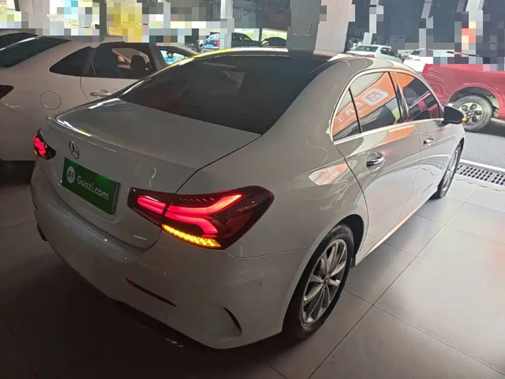 Mercedes-Benz A-Class — миниатюра 7
