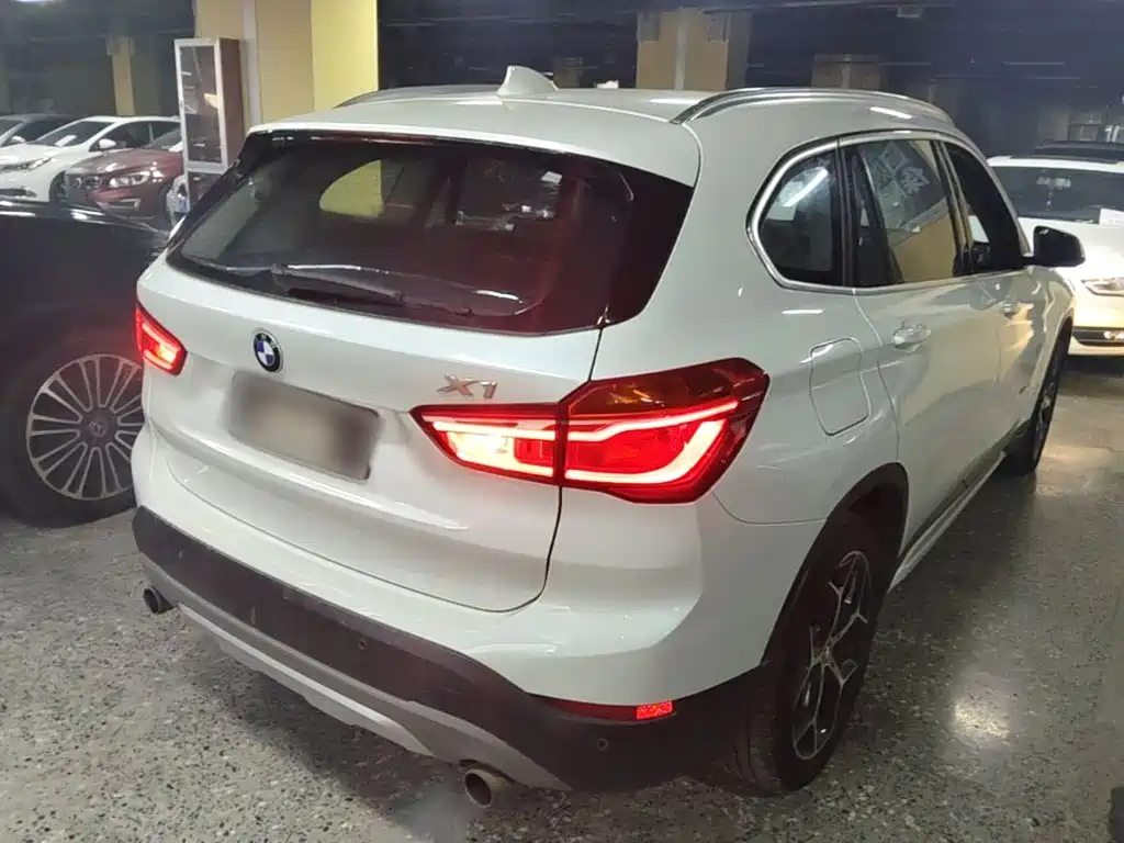 BMW X1 — миниатюра 7