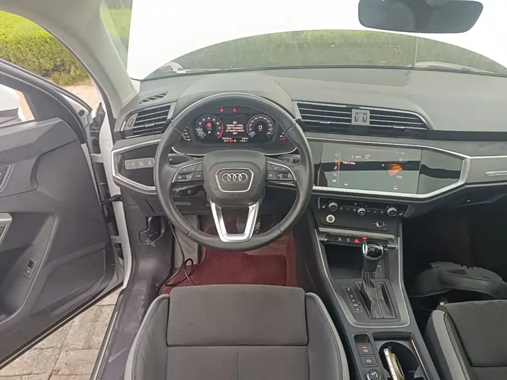 Audi Q3 — миниатюра 11