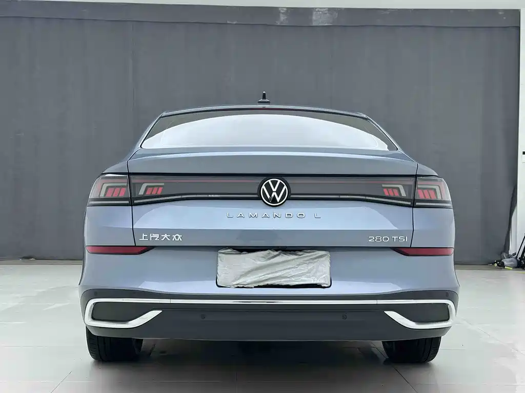 VOLKSWAGEN LINGDU