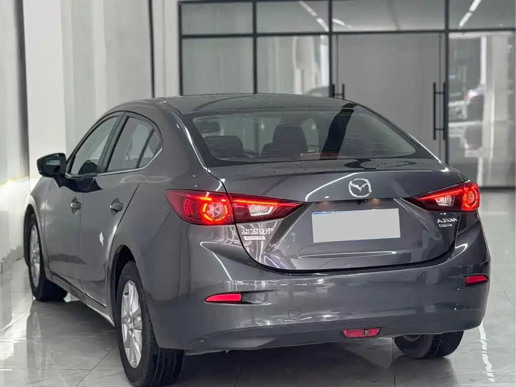 Mazda 3 Axela — миниатюра 8