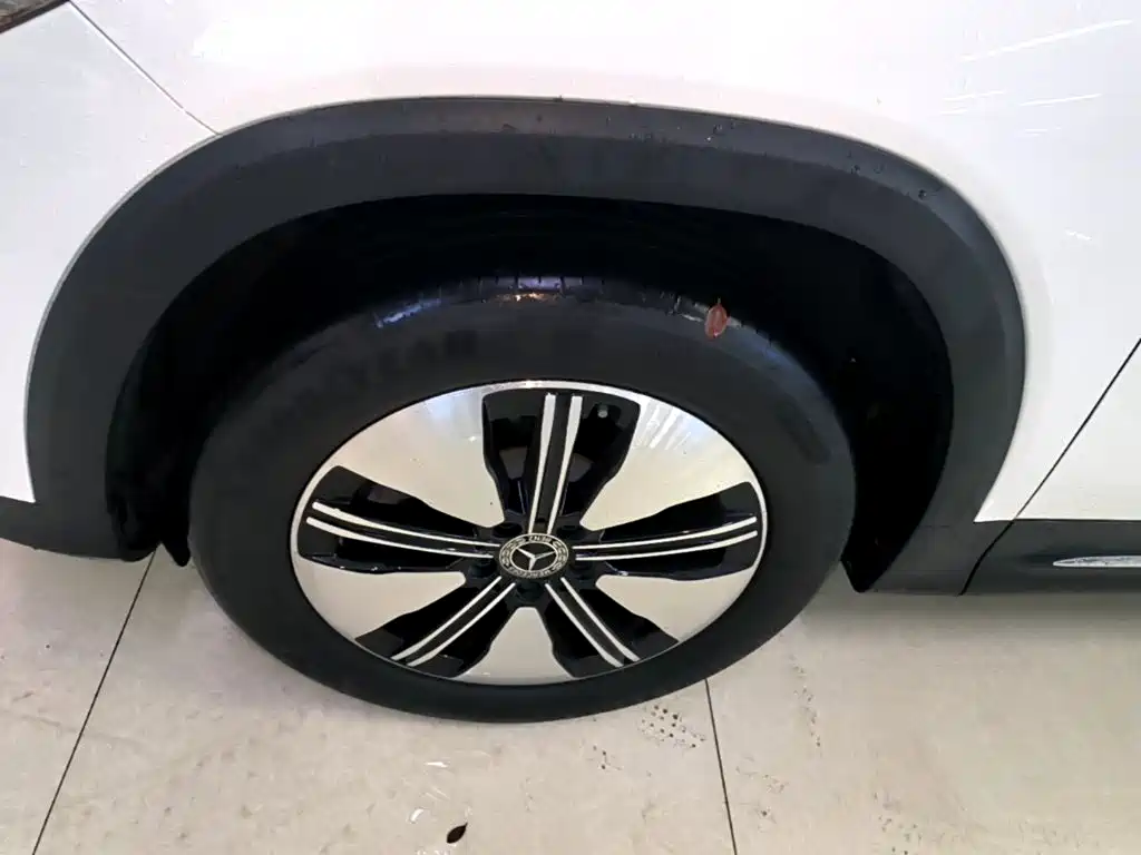 Mercedes-Benz EQB — миниатюра 23