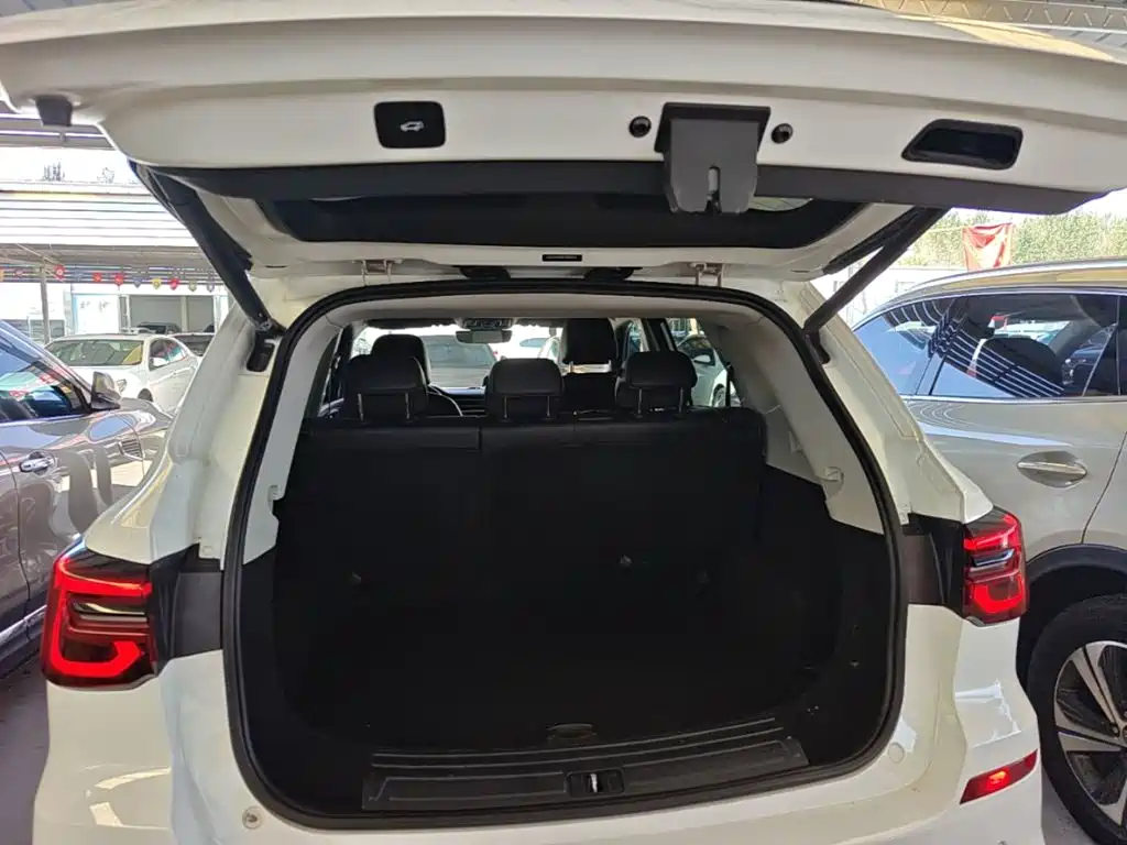 Roewe RX5 — миниатюра 19
