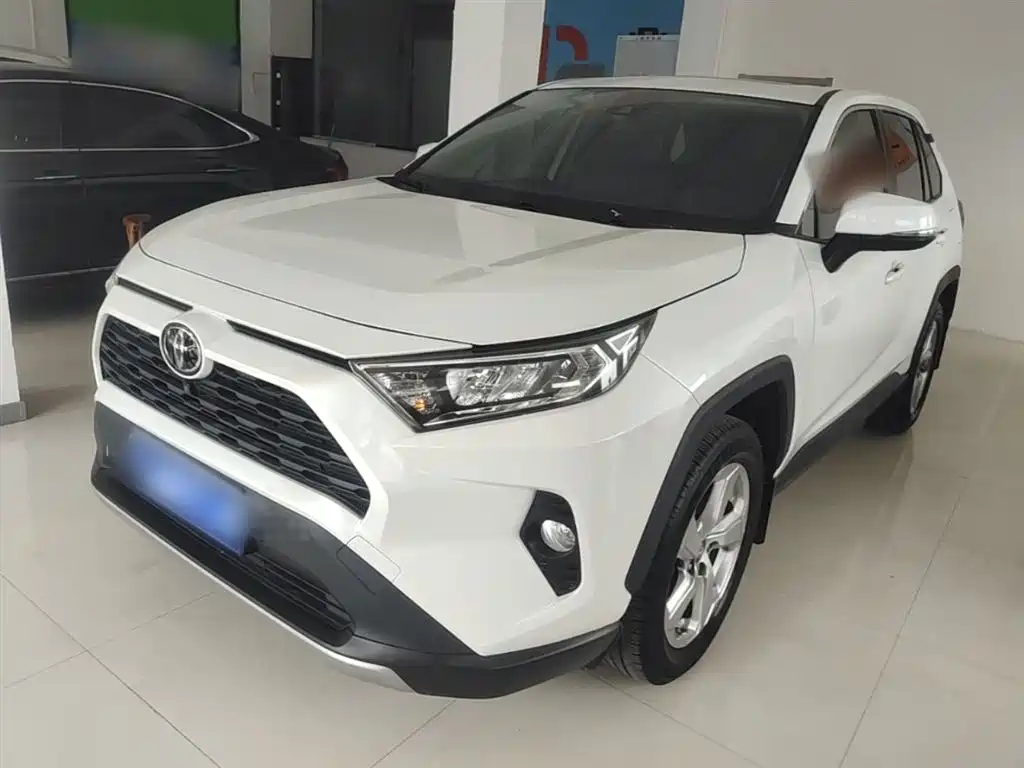 Toyota RAV4 2021