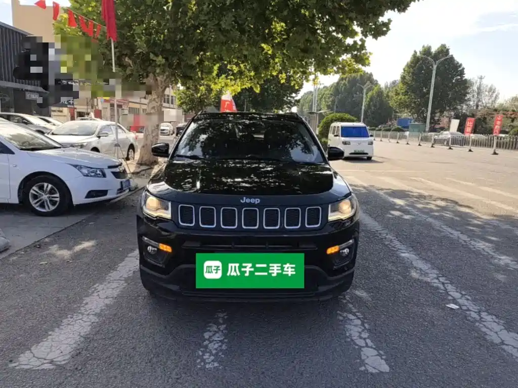 Jeep Compass — миниатюра 3