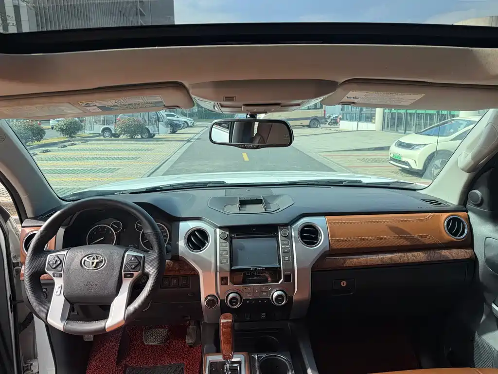 Toyota Tundra 2014 5.7L 1794 Edition
