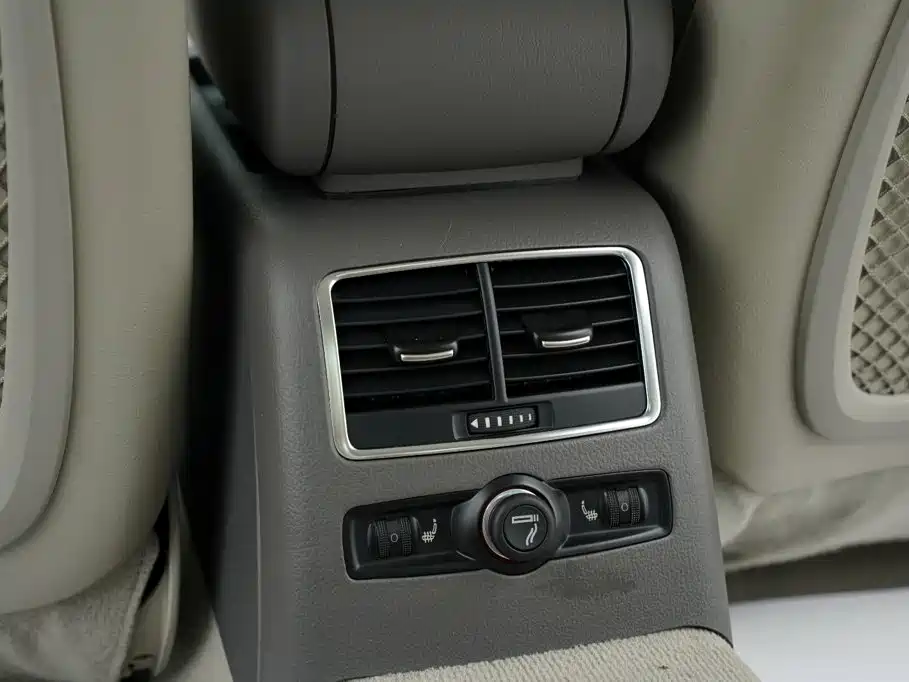 Audi A6L — миниатюра 14