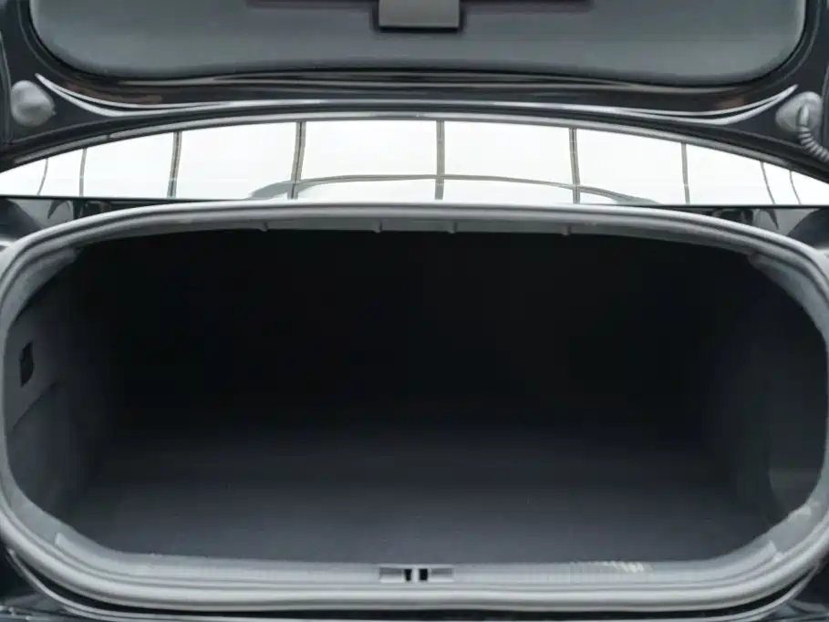 Audi A6L — миниатюра 36