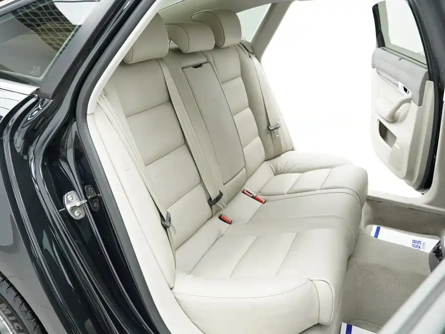 Audi A6L — миниатюра 22