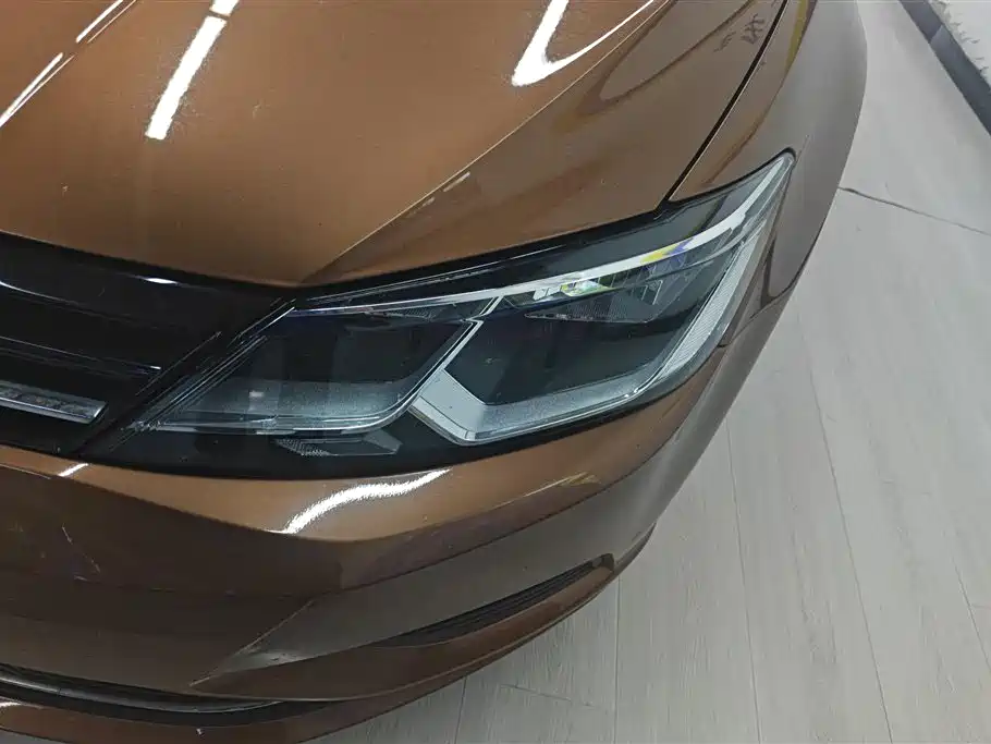 Volkswagen Lamando 2018 280TSI DSG Comfort