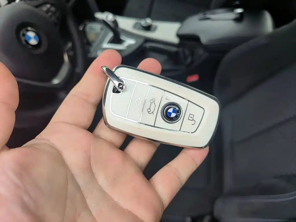 BMW 3 Series — миниатюра 9