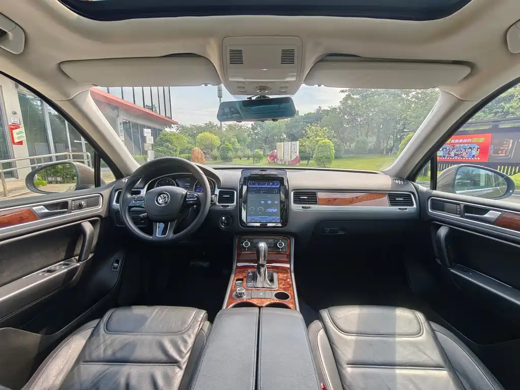 Volkswagen Touareg — миниатюра 9