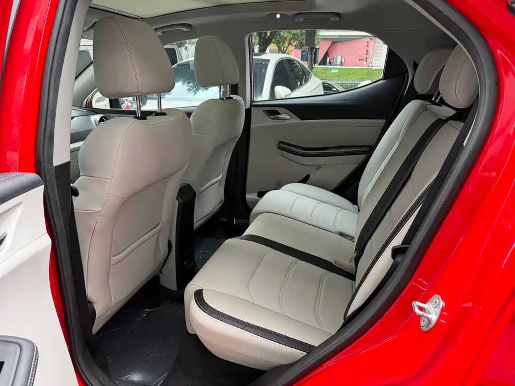 BYD Yuan Pro — миниатюра 4