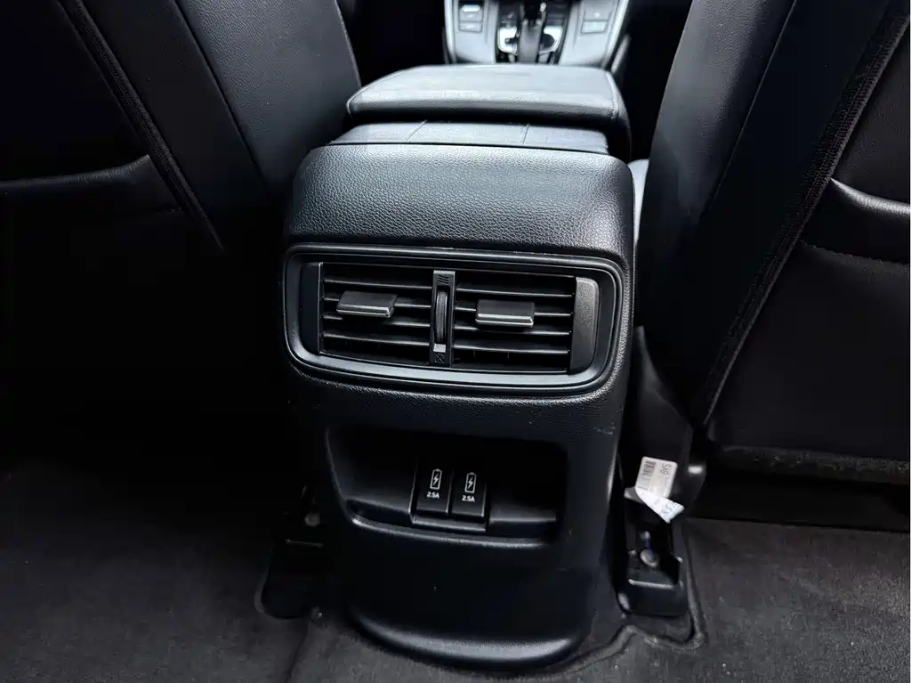 Honda CR-V 2021 240TURBO CVT