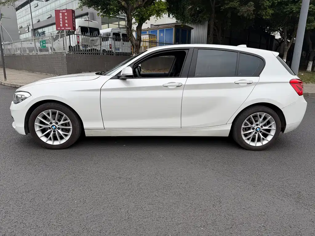 BMW 1 Series 1 2016 120i Lead