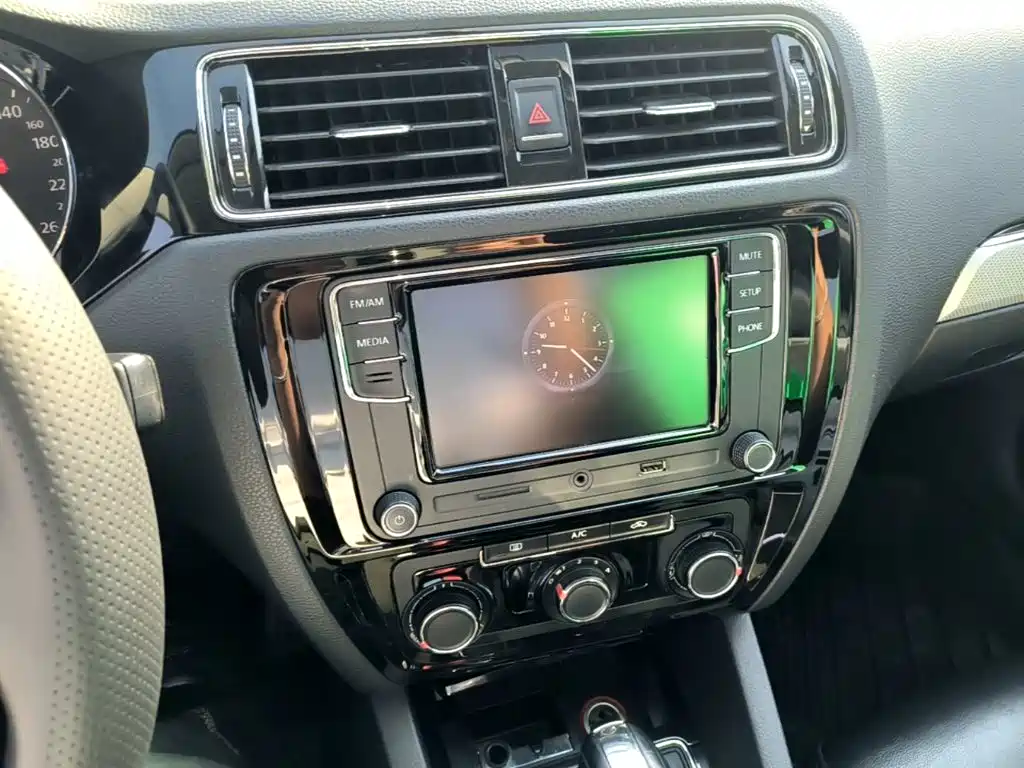 Volkswagen Sagitar — миниатюра 13