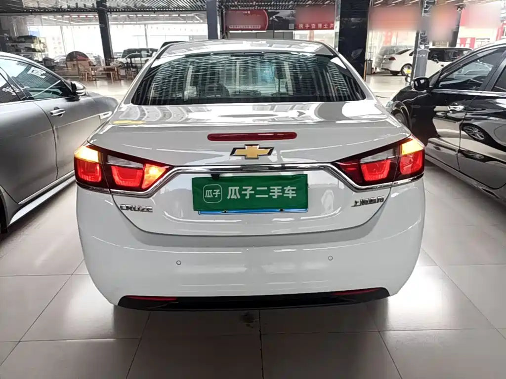 Chevrolet Cruze — миниатюра 6