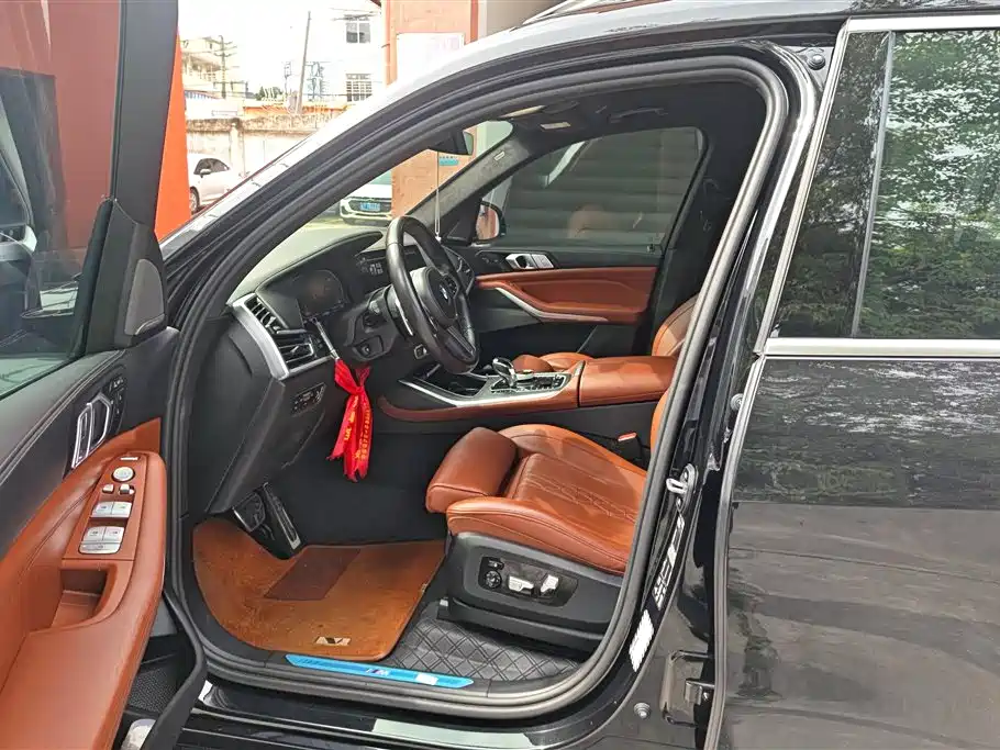 BMW X7 2022 xDrive40i Premium M Sport