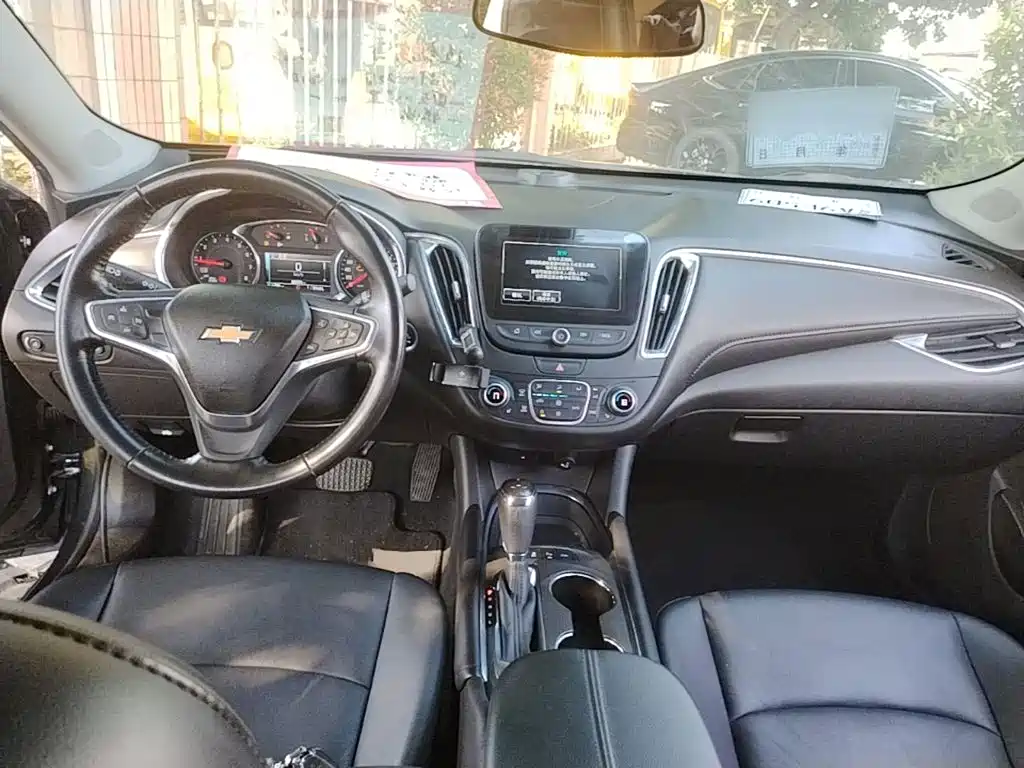 Chevrolet Malibu XL — миниатюра 10