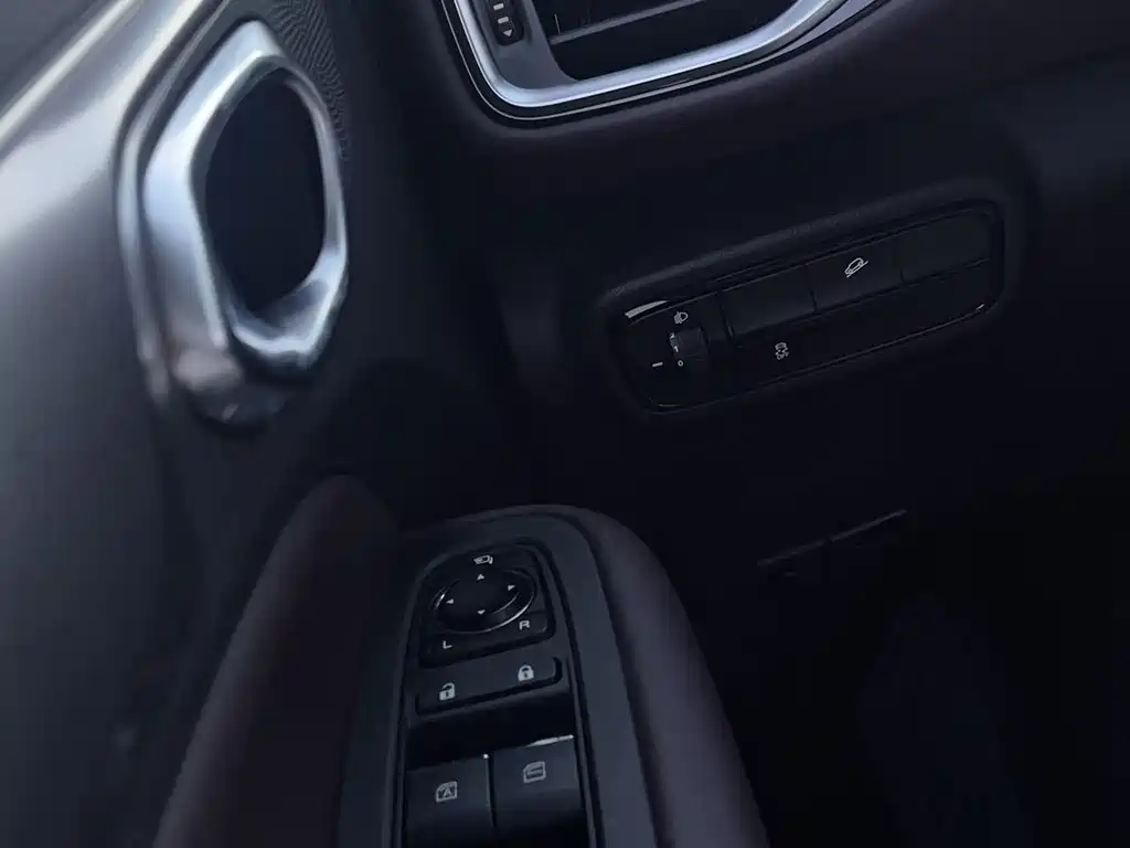 GAC Motor Trumpchi M6 — миниатюра 12