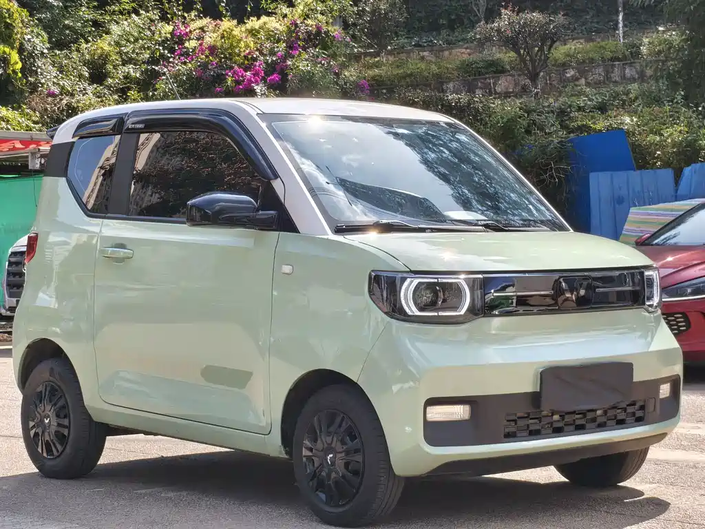 Wuling MINIEV — миниатюра 8
