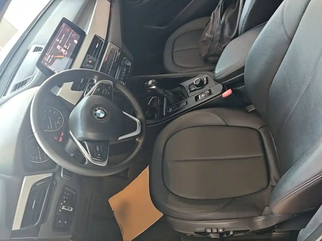 BMW X1 — миниатюра 16