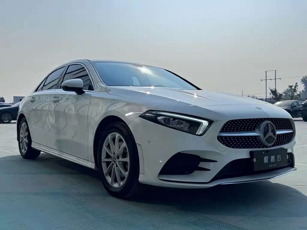 Mercedes-Benz A-Class — миниатюра 3