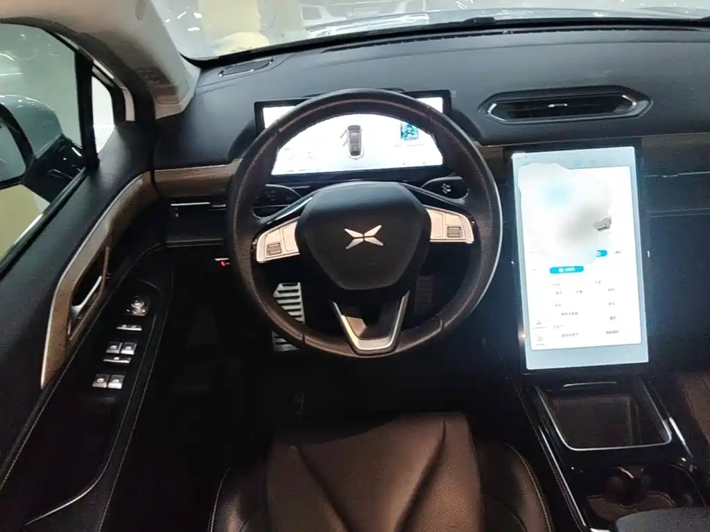 XPeng P5 — миниатюра 11