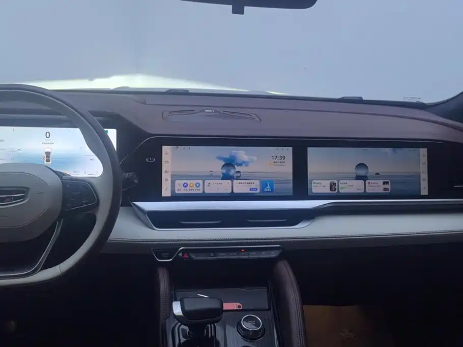 Geely Xingyue L — миниатюра 13