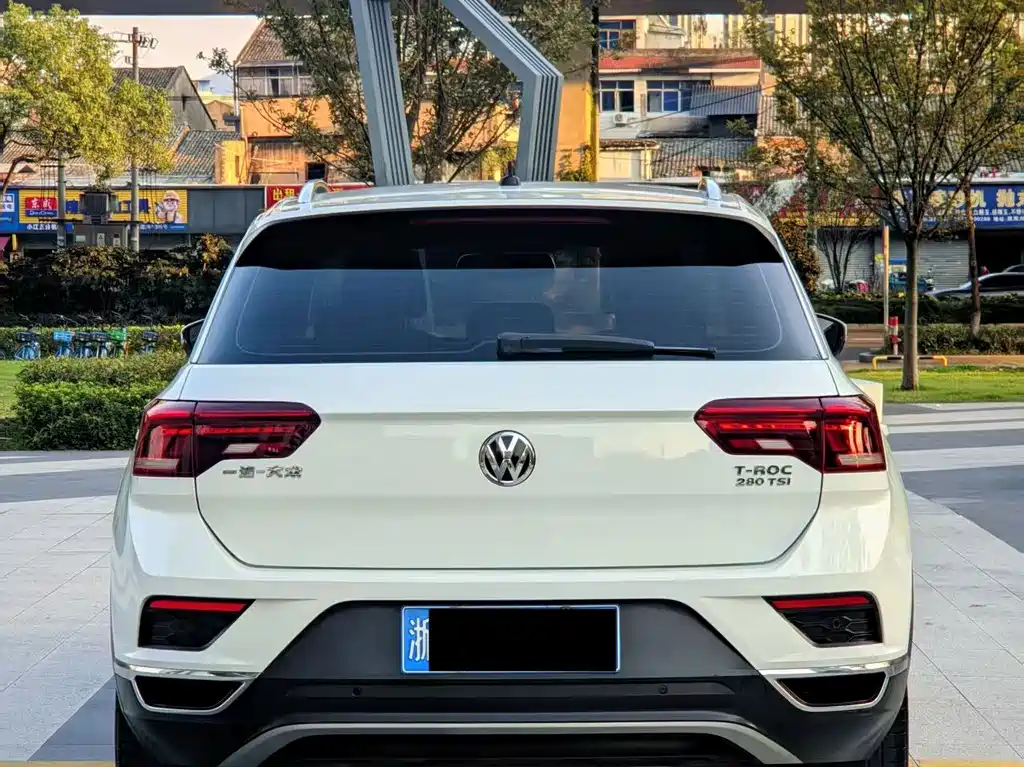 Volkswagen T-Roc — миниатюра 17