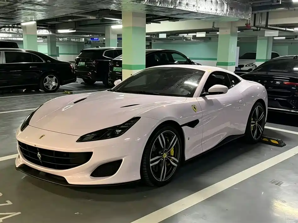 Ferrari Portofino 2019