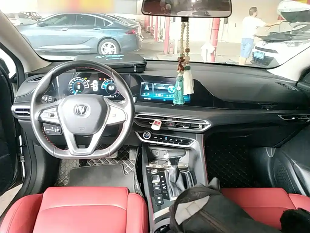 Changan Eado — миниатюра 10