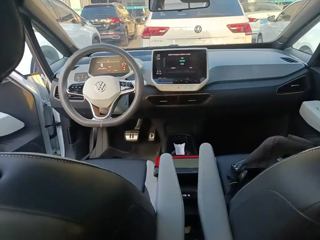 Volkswagen ID.3 — миниатюра 10