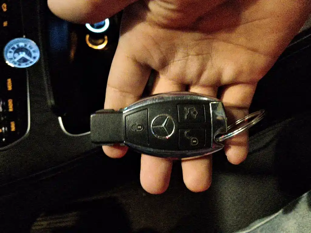 Mercedes-Benz C-Class — миниатюра 12