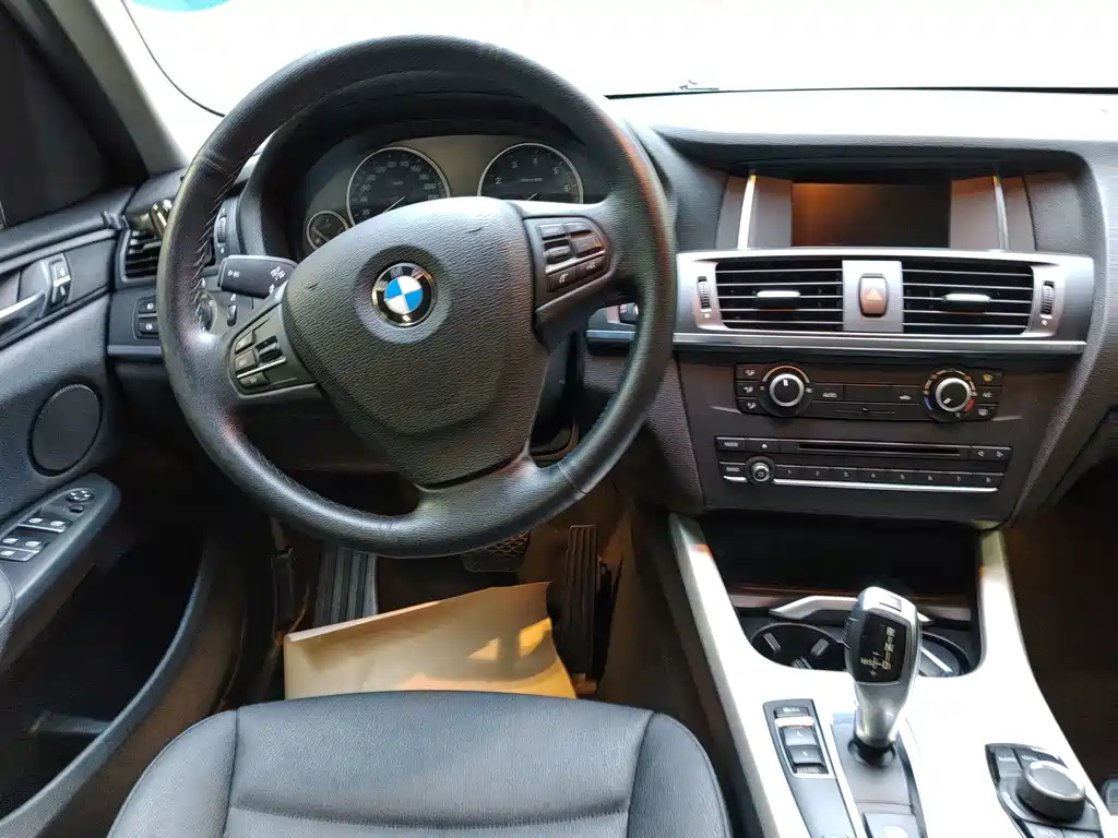 BMW X3 (Import) — миниатюра 6