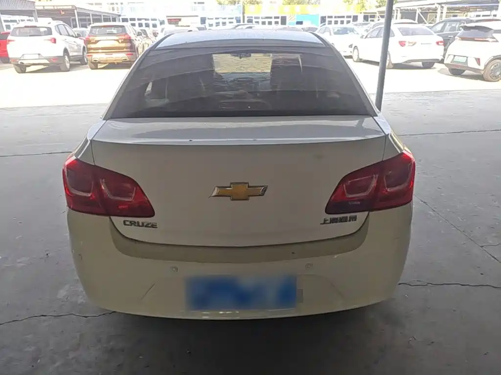Chevrolet Cruze — миниатюра 6