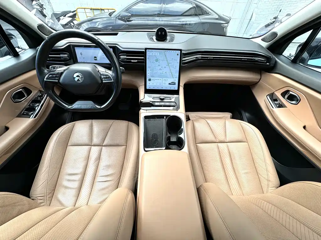 NIO NIO ES8
