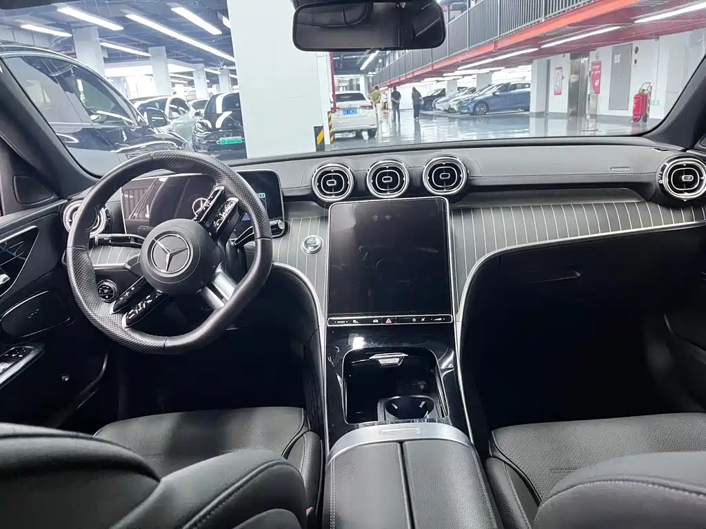 Mercedes-Benz C-Class — миниатюра 12