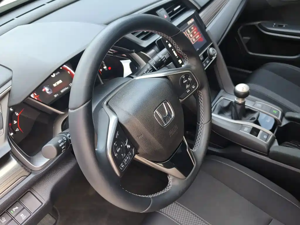 Honda Civic — миниатюра 14