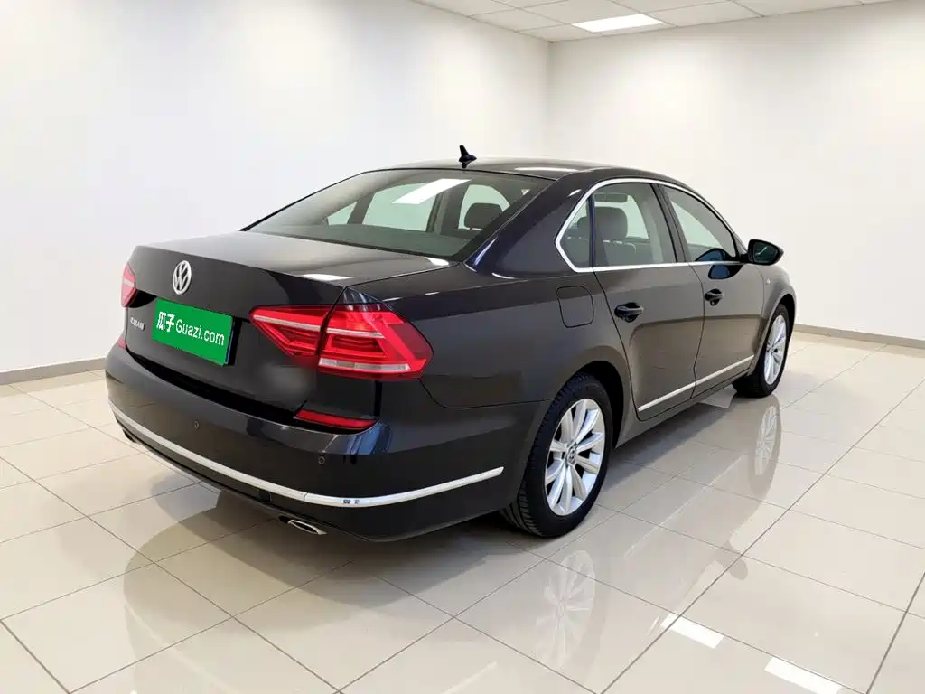 Volkswagen Passat — миниатюра 6