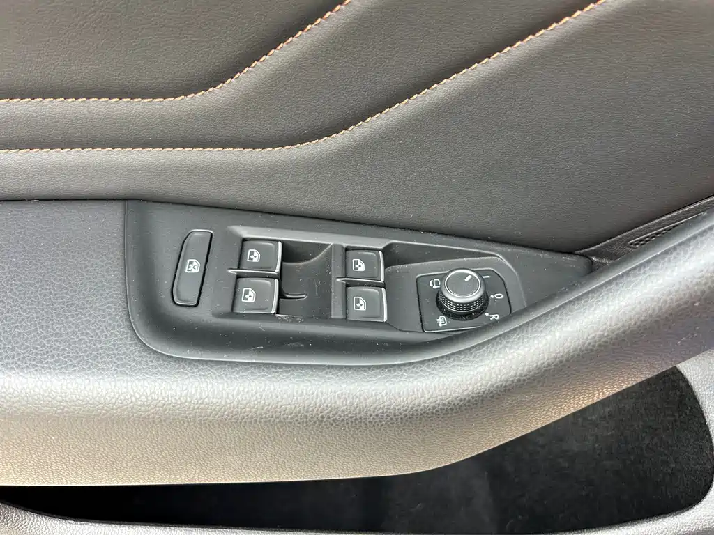 Volkswagen Viloran — миниатюра 24