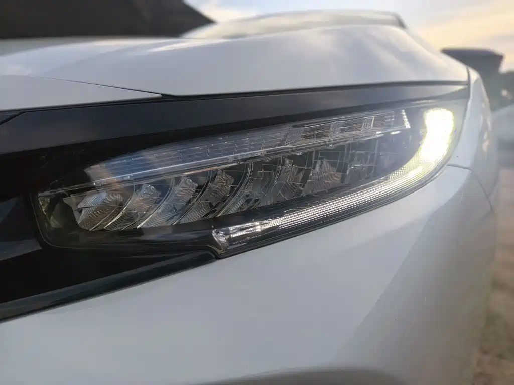 Honda Civic — миниатюра 18