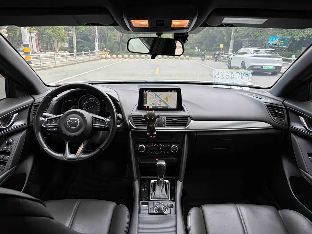 Mazda CX-4 — миниатюра 6